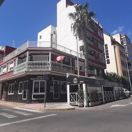 Hotel Juan Carlos Torrevieja Bagian luar foto
