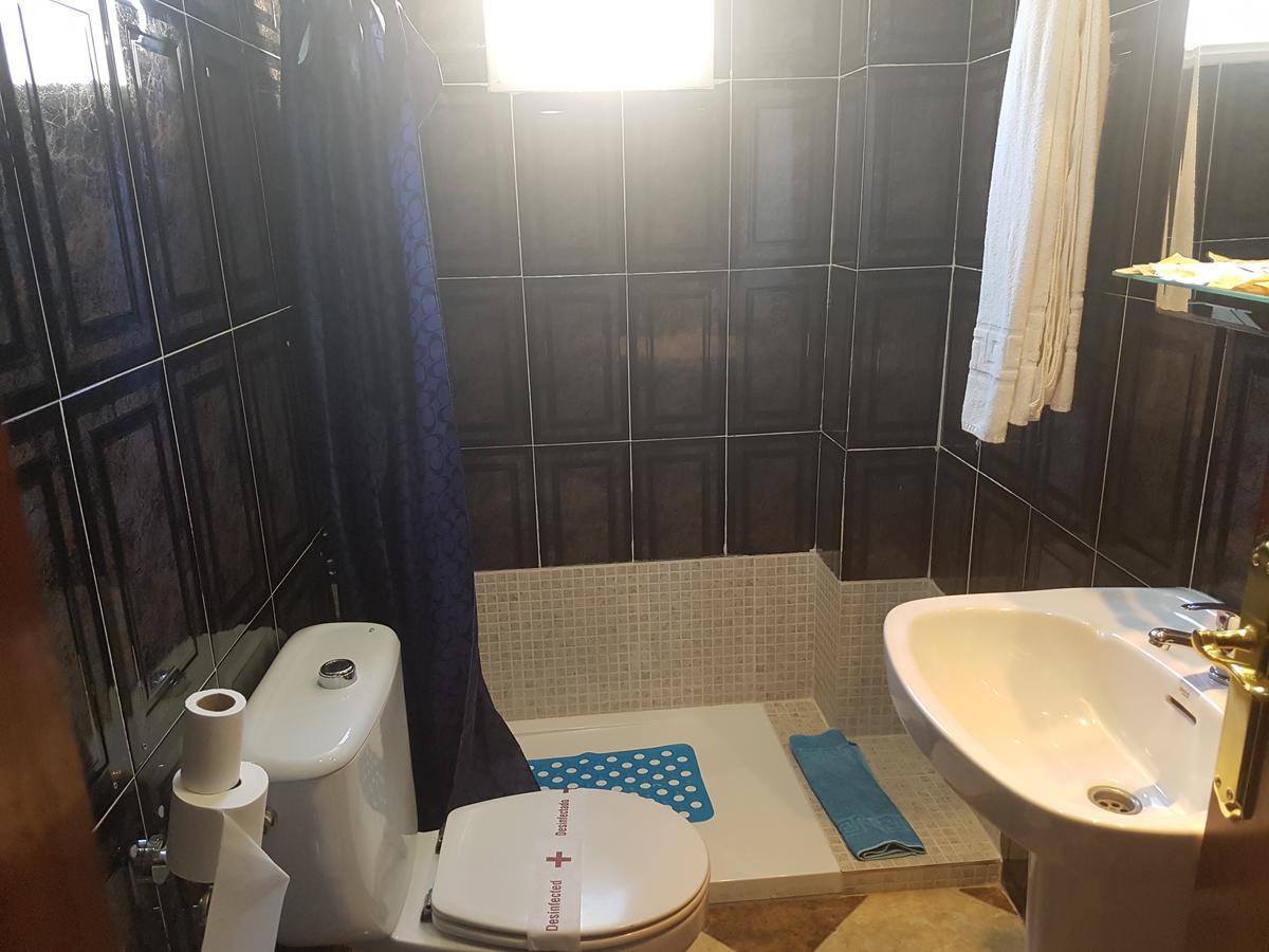 Hotel Juan Carlos Torrevieja Bagian luar foto